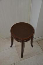 Thonet stoeltje, Ophalen