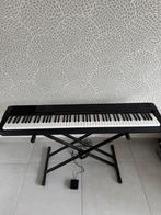 Casio CDP-130 digitale piano - 88 toetsen + accessoires, Muziek en Instrumenten, Ophalen, Zo goed als nieuw, Piano