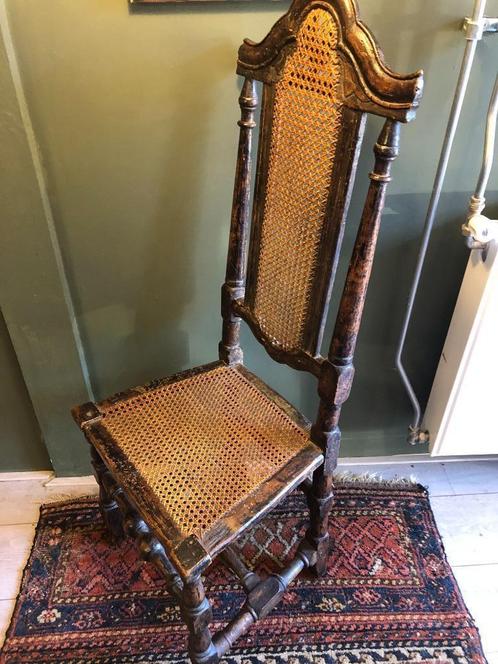 Vroeg 19de Eeuws Spaans Antiek Stoeltje., Antiek en Kunst, Antiek | Meubels | Stoelen en Sofa's, Ophalen