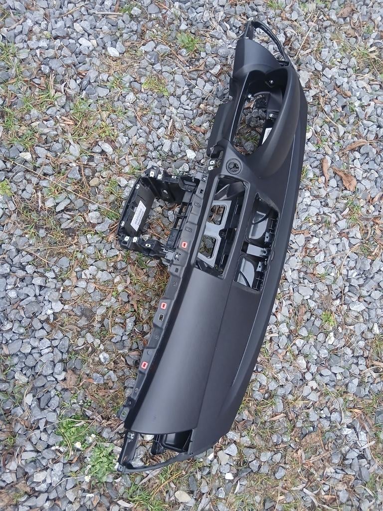 BMW 1-serie e81 e82 e87 e88 dashboard met airbag, Auto-onderdelen, Dashboard en Schakelaars, BMW