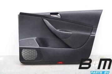 Portierbekleding rechtsvoor VW Passat B6 3C1867012DP beschikbaar voor biedingen