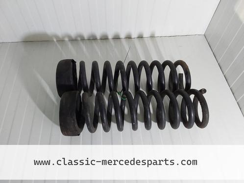 Set van 2 veren achterkant w124 station wagon combi, Auto-onderdelen, Ophanging en Onderstel, Mercedes-Benz, Gebruikt, Ophalen of Verzenden
