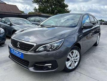 Peugeot 308 1.2i PURETECH SW NAVIGATIE LEDER PANO-DAK CAMERA