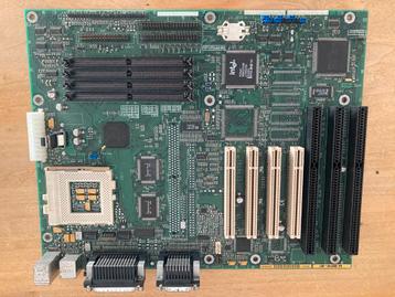 Intel Pentium socket 7 moederbord, Enlèvement, Comme neuf, Intel