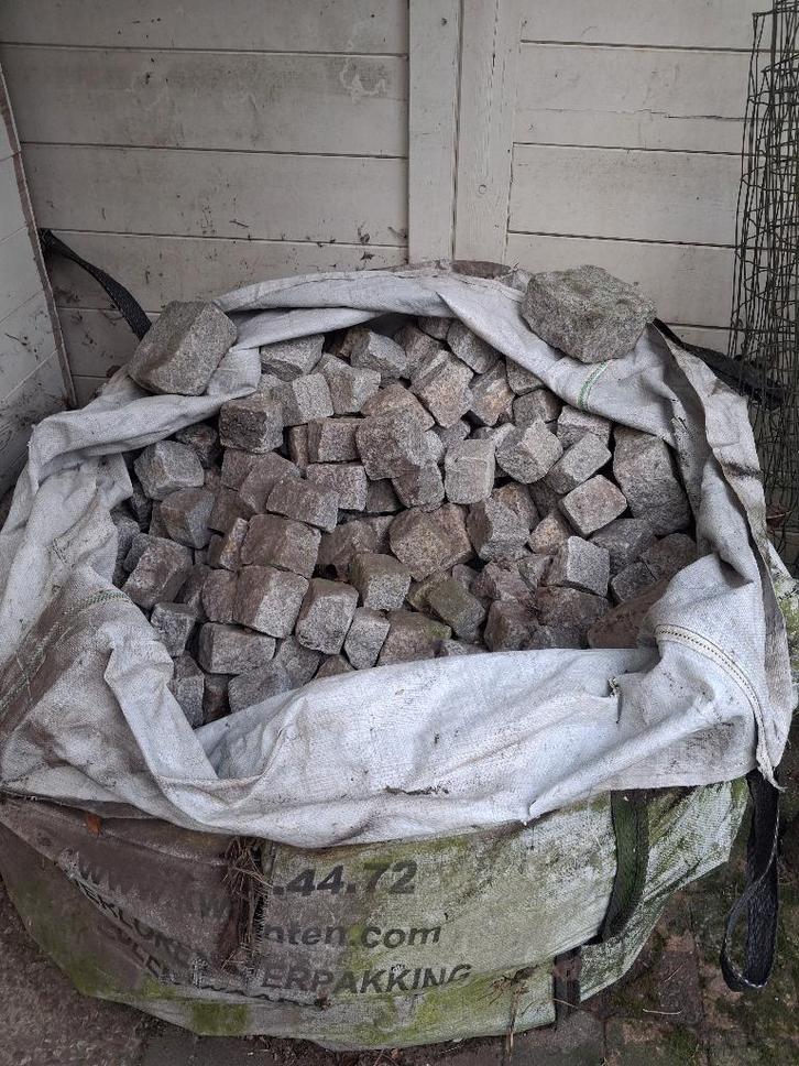 Portugese Graniet klinkertjes, Jardin & Terrasse, Pavé & Dalles, Comme neuf, Briques, Pierre naturelle, Enlèvement