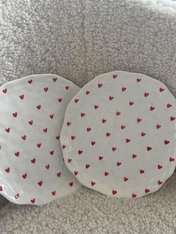 Hartjes borden beschikbaar voor biedingen