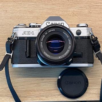 Canon Ae1, Canon New Fd 50mm f1.8 *comme neuf, Enlèvement ou Envoi, Comme neuf, Reflex miroir, Canon
