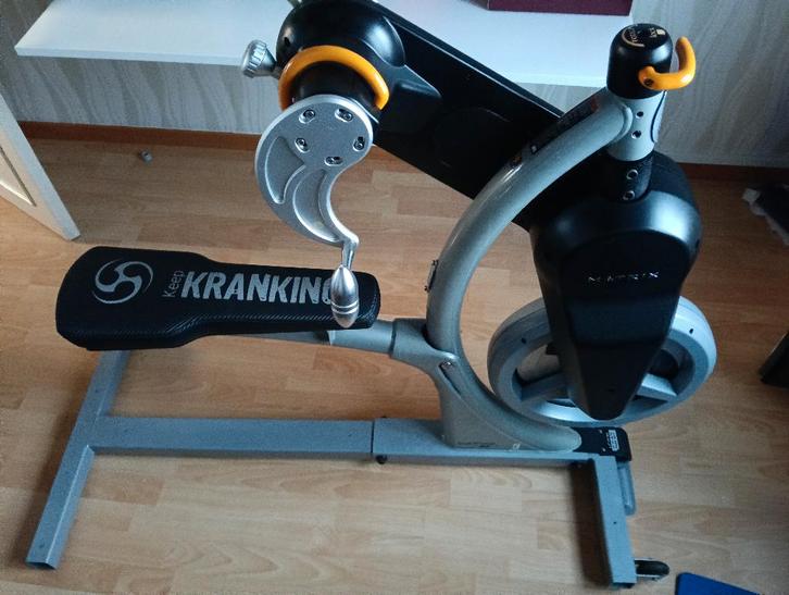 Matrix  kranking speciale editie "Jhonny G", Sport en Fitness, Fitnessapparatuur, Zo goed als nieuw, Krachtstation, Armen, Borst