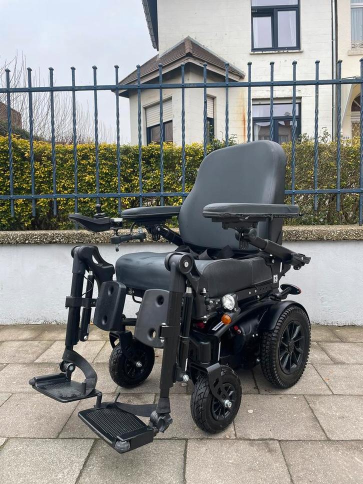 Elektrische rolstoel Vermeiren Forest F3 in nieuwstaat, Diversen, Rolstoelen, Zo goed als nieuw, Elektrische rolstoel, Inklapbaar