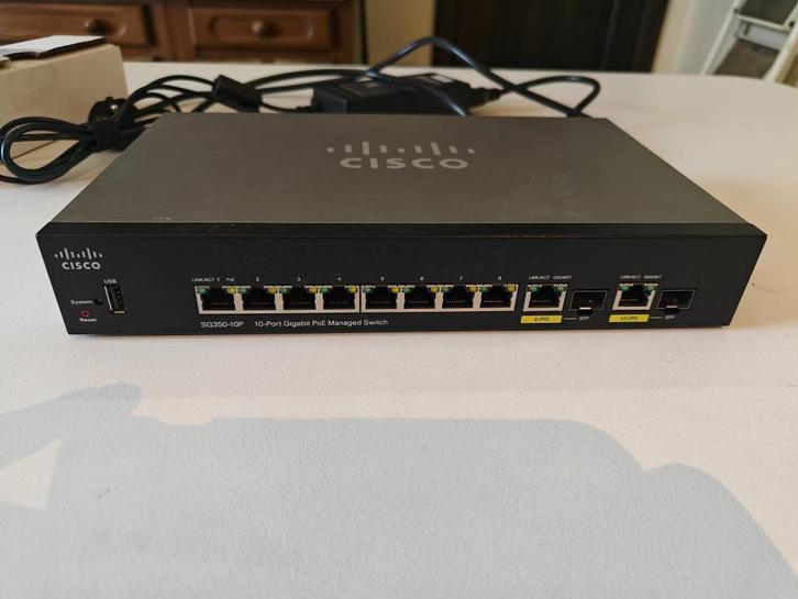 Pro Cisco switch - 2x SFP en 8x PoE poorten - SG350-10P, Computers en Software, Netwerk switches, Zo goed als nieuw, Ophalen