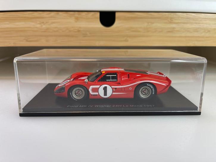 1:43 Spark - Ford MK IV (Winnaar LM ‘67), Hobby en Vrije tijd, Modelauto's | 1:43, Zo goed als nieuw, Auto, Overige merken, Ophalen of Verzenden