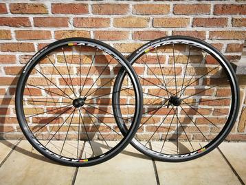 Set Mavic Aksium wielen + Michelin banden 23mm beschikbaar voor biedingen