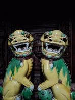 2 oude chinese porselein beelden, Ophalen