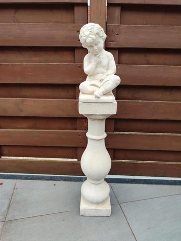 Tuinbeeld lezend kind engel cherubijn 90 cm hoog  beschikbaar voor biedingen