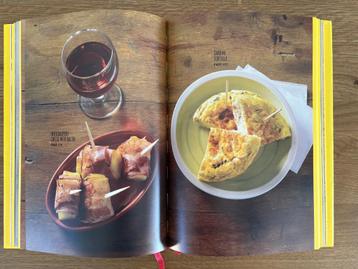 Kookboek Tapas door Simone Ortega beschikbaar voor biedingen