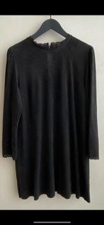 Elegant zwart kleedje Zara, Ophalen, Maat 42/44 (L), Zo goed als nieuw, Knielengte