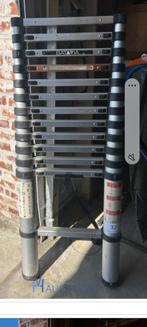 Telescopische ladder, Ophalen, Zo goed als nieuw, Ladder