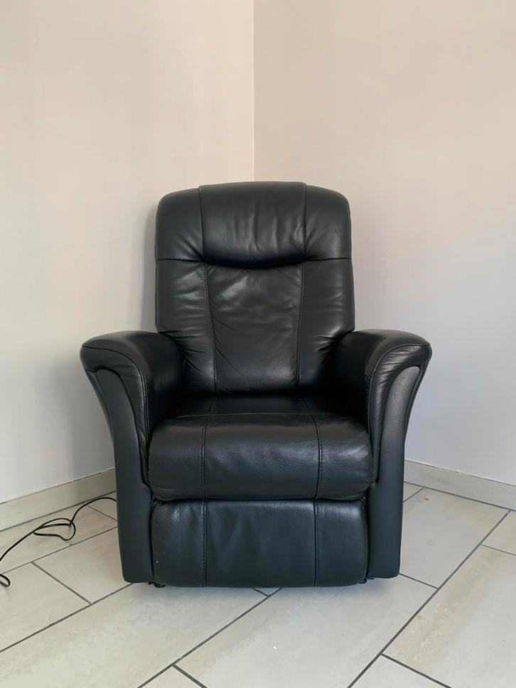 Zwarte fauteuils te koop, Huis en Inrichting, Fauteuils, Gebruikt, Leer, 100 tot 125 cm, Ophalen