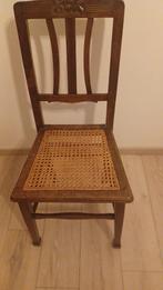 twee antieke stoelen / mat stoelzitting, Ophalen