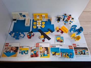 Partij vintage LEGO sets, vooral LEGOLAND en Homemaker beschikbaar voor biedingen