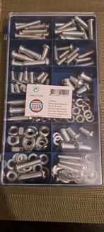Setje bouten en moeren 5€/st   15sets, Doe-het-zelf en Bouw, IJzerwaren en Bevestigingsmiddelen, Ophalen of Verzenden