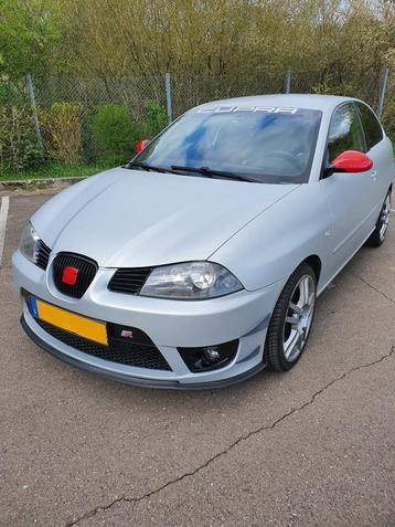 Seat Ibiza Cupra R 1.9 TDI disponible aux enchères