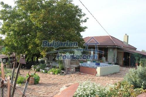 Authentic renovated stone build house 60 km from the sea, Immo, Buitenland, Overig Europa, Woonhuis, Dorp