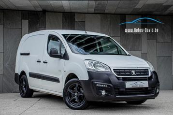 Peugeot Partner 1.6 Blue HDI 3 Plaatsen / HISTORIEK / HERTZ beschikbaar voor biedingen