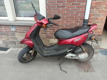 Brommer klasse A + helm en slot, Enlèvement, Utilisé