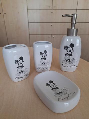 Disney 4 delige badkamerset beschikbaar voor biedingen