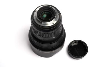 NIKON AF-S nikkor 14-24mm 1:2.8 beschikbaar voor biedingen