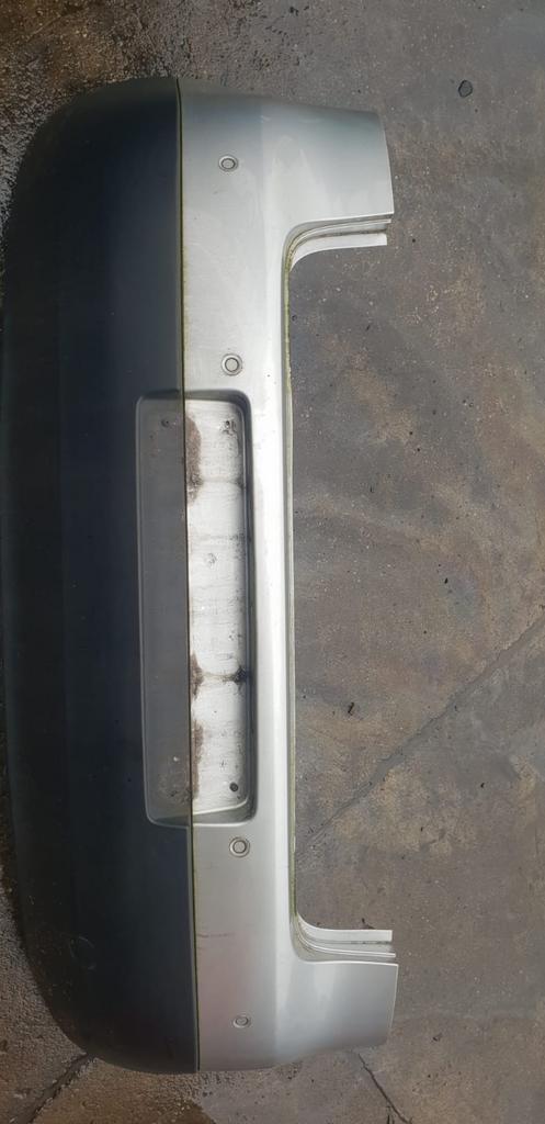 VW GOLF V  ACHTERBUMPER +PARKEERSENSOREN BJ 2005 TOT 2008, Auto-onderdelen, Carrosserie, Bumper, Achter, Gebruikt, Ophalen of Verzenden