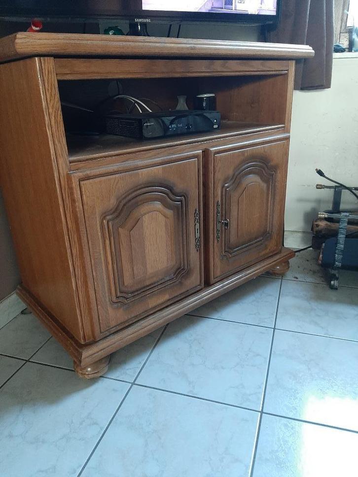 Meuble tv, Maison & Meubles, Armoires | Mobilier de télévision, Utilisé, Moins de 100 cm, 50 à 100 cm, 25 à 50 cm, Chêne, Enlèvement