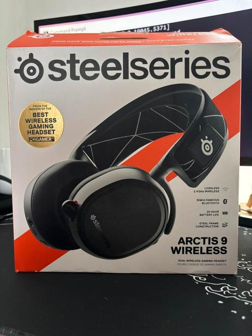 Steelseries Arctis 9, Audio, Tv en Foto, Hoofdtelefoons, Zo goed als nieuw, Op oor (supra aural), Overige merken, Draadloos, Bluetooth