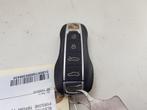 SLEUTEL Porsche Taycan (Y1A) (|V04015953M|V04015953D|), Auto-onderdelen, Gebruikt, Porsche