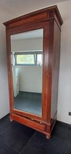 Antieken kast, Ophalen