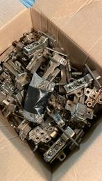 Grote partij kastscharnieren, Ophalen, Zo goed als nieuw, Overige typen