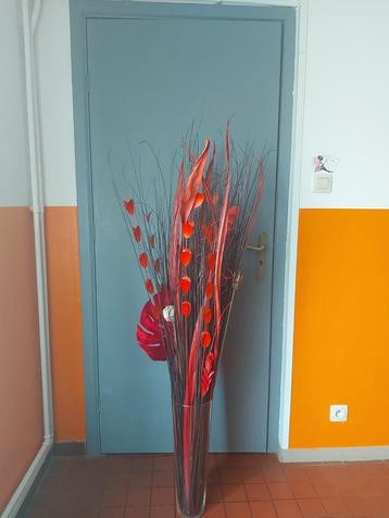 Vase fleurs sèches rouge