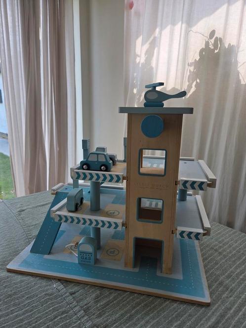 Little dutch garage, Kinderen en Baby's, Speelgoed | Houten speelgoed, Gebruikt, Ophalen