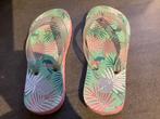 Teenslippers maat 31/32. In nieuwe staat. Merk Woody., Ophalen of Verzenden, Zo goed als nieuw