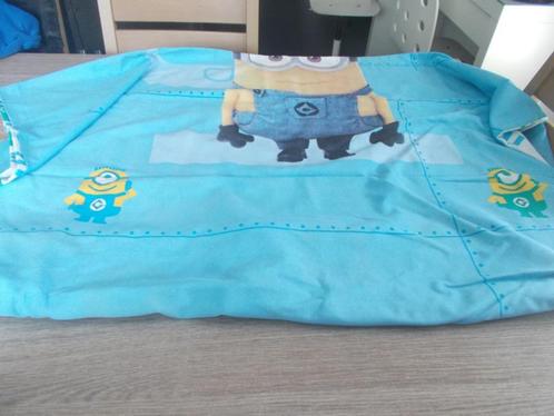 Parure de lit Minions 1 personne (Housse de couette + taie)., Kinderen en Baby's, Kinderkamer | Beddengoed, Zo goed als nieuw