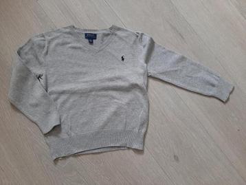 Pull gris Ralph Lauren taille 122 disponible aux enchères