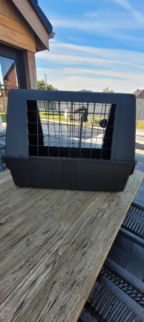 autobench voor honden in nieuwstaat, nieuwprijs 109,99€, Dieren en Toebehoren, Hondenbenches, Nieuw, Ophalen