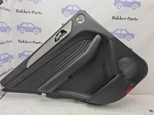 Zijpaneel Bekleding links-achter van een Mercedes ML-Klasse, Auto-onderdelen, Interieur en Bekleding, Mercedes-Benz, Gebruikt