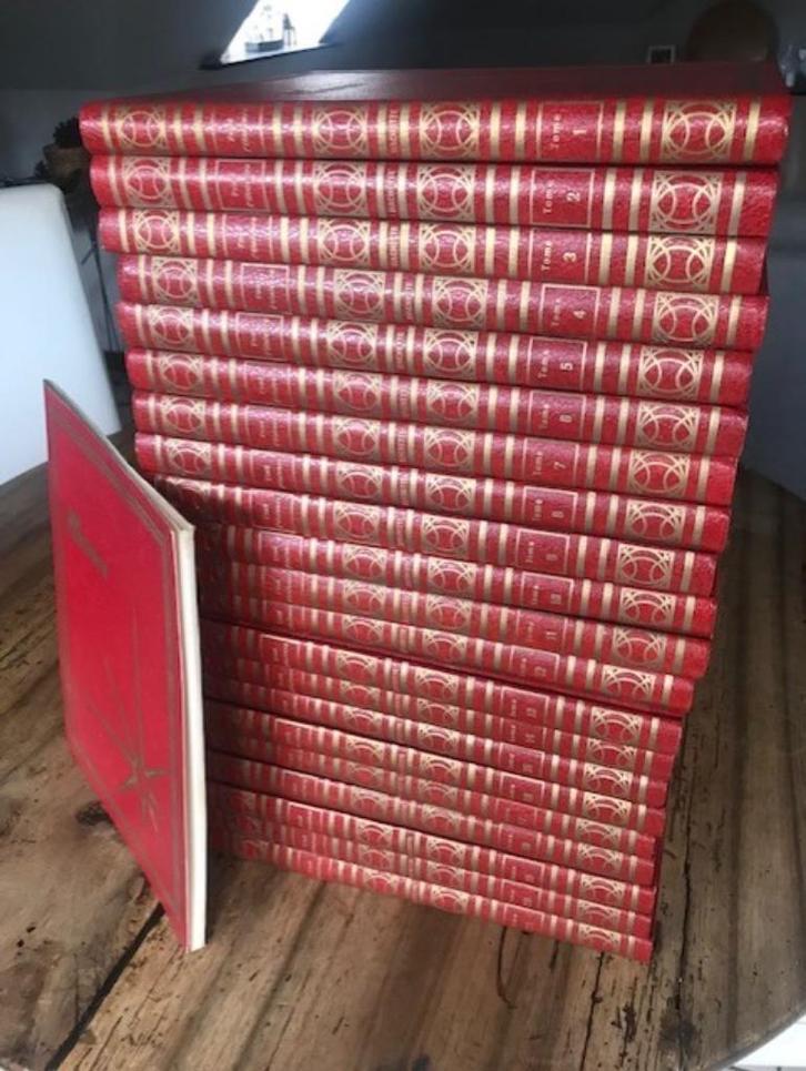 TOUT L'UNIVERS , 22 delige encyclopedie, Boeken, Encyclopedieën, Zo goed als nieuw, Complete serie, Algemeen, Ophalen