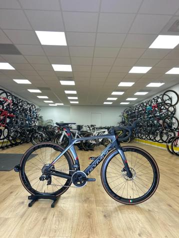 Olympia Boost AXS Racefiets beschikbaar voor biedingen