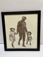 Belgische soldaat WW1 met 2 kindjes foto print 40x35, Verzamelen, Ophalen, Foto