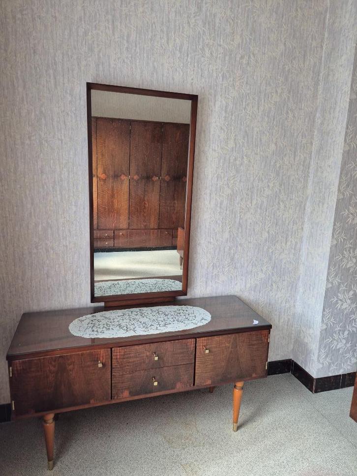 Volledige vintage slaapkamer, Antiek en Kunst, Antiek | Meubels | Bedden, Ophalen