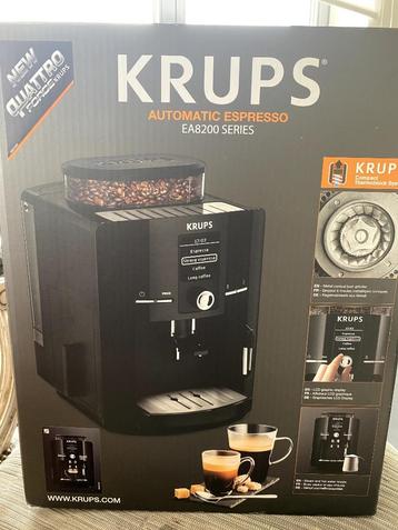 NOUVELLE Machine à café ESPRESSO BROYEUR À GRAINS Krups