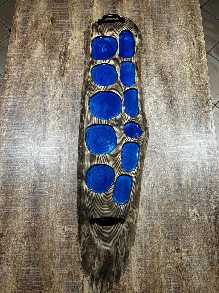 Table apéritive unique en chêne/résine Epoxy (Fait main), Antiquités & Art, Art | Objets design, Enlèvement ou Envoi